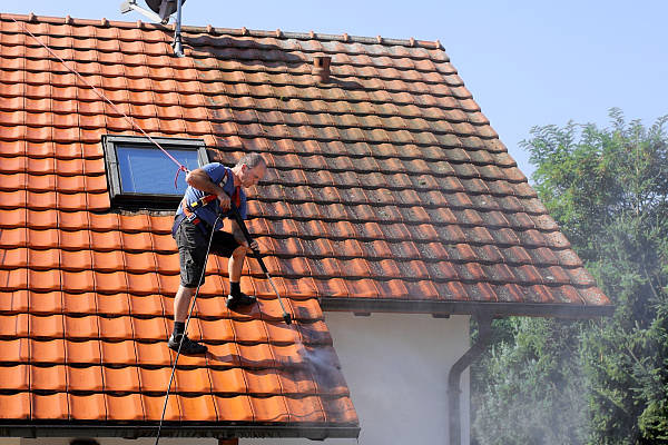 Nettoyage toiture Fouesnant